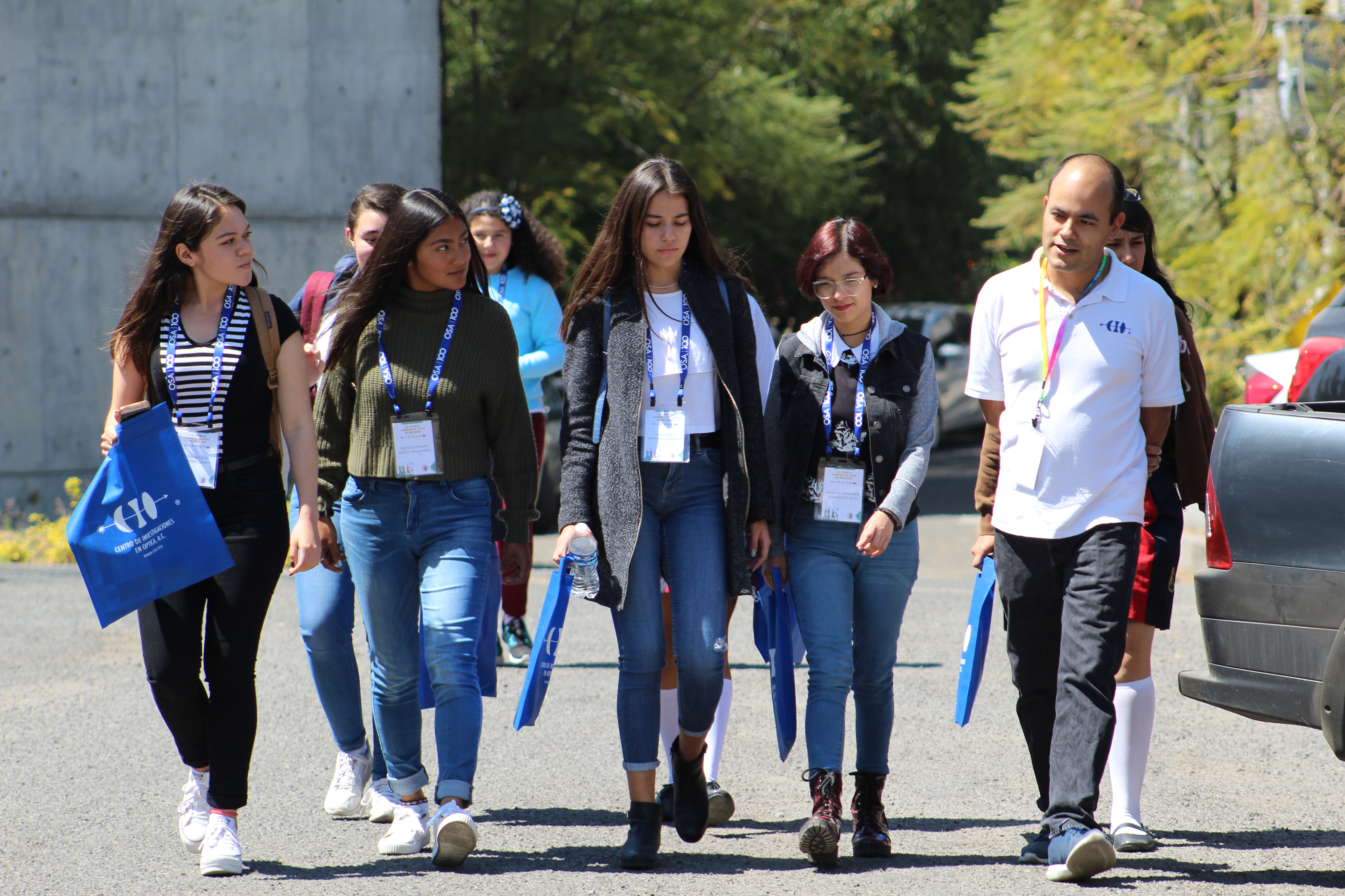 Estudiantes del CIO participando en actividades de OSA